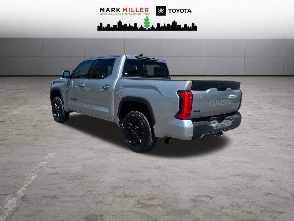 Used 2022 Toyota Tundra SR5 w/ Advanced Technology Package AWD/4WD image 3