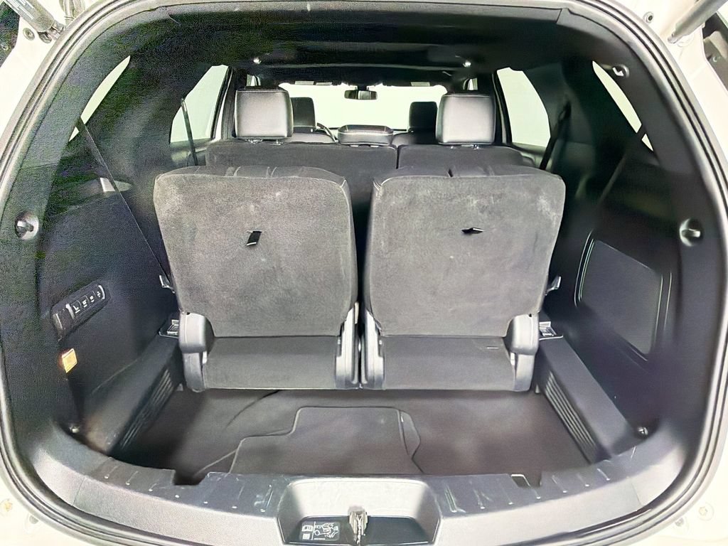 Used 2018 Ford Explorer Platinum AWD/4WD image 27