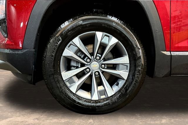 Certified 2026 Chevrolet Equinox LT AWD/4WD image 34