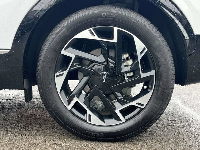 Used 2025 Kia Sportage SX FWD image 11