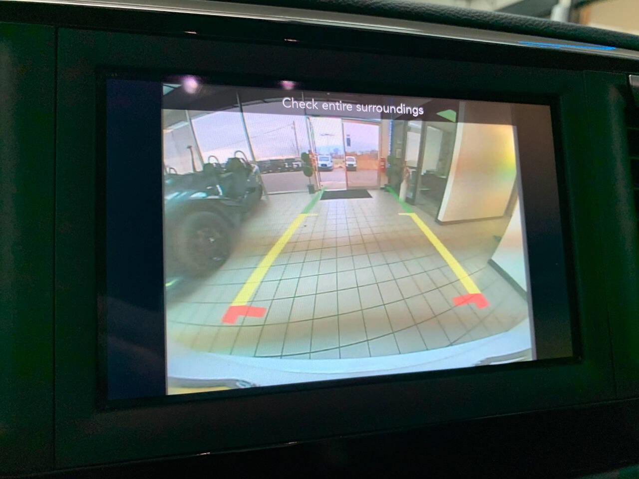 Used 2018 Chrysler Pacifica Touring Plus image 16