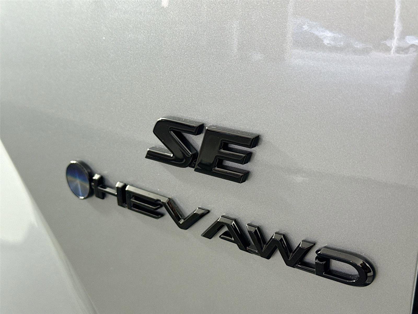 Certified 2026 Toyota Corolla Cross SE image 14