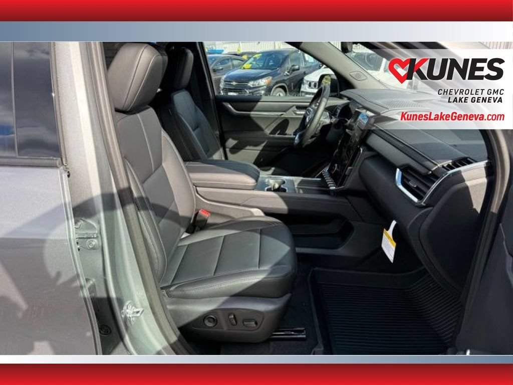 New 2026 GMC Acadia Elevation w/ Elevation Premium Package AWD/4WD image 21