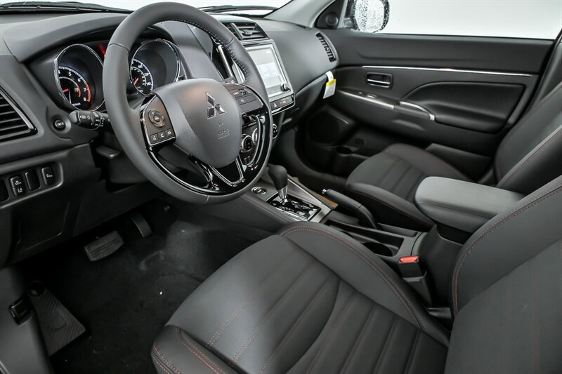 New 2026 Mitsubishi Outlander Sport SE AWD/4WD image 13