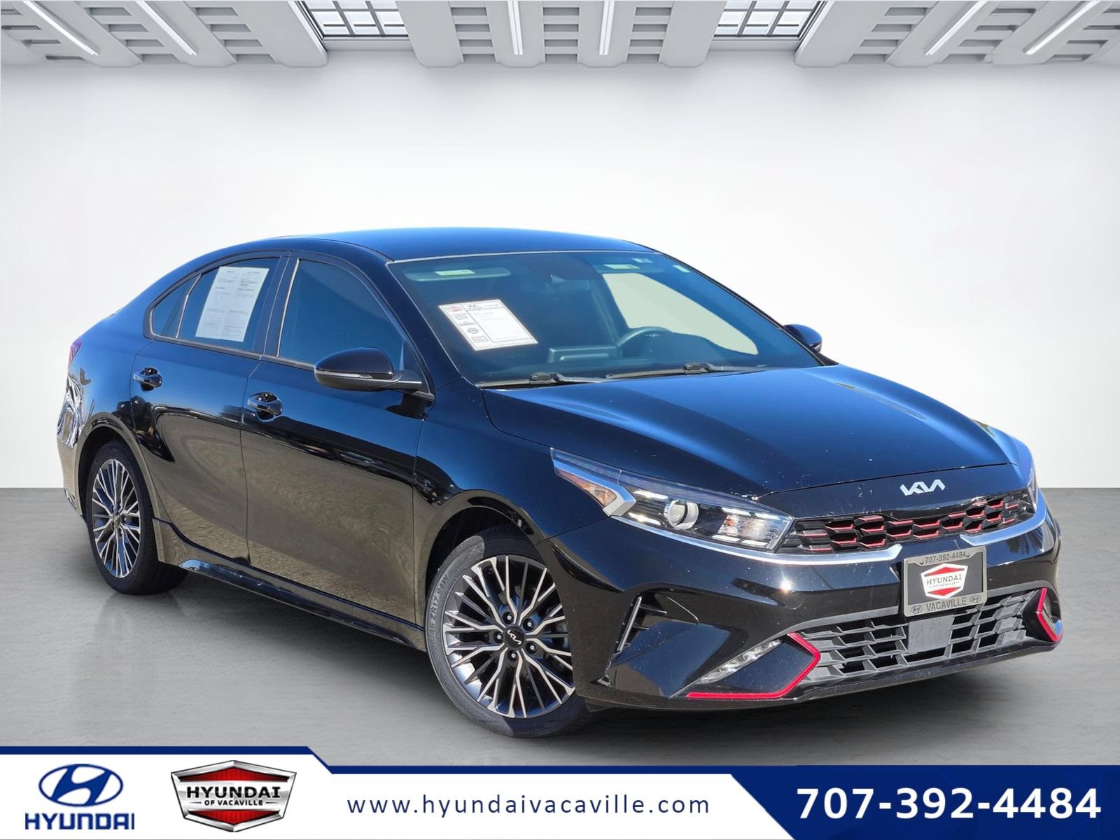 Used 2023 Kia Forte GT-Line w/ GT-Line Technology Package FWD image 1