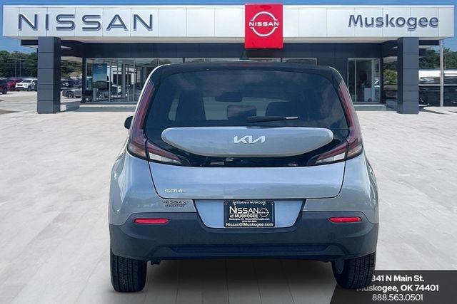 Used 2024 Kia Soul LX w/ Option Group 015 FWD image 6