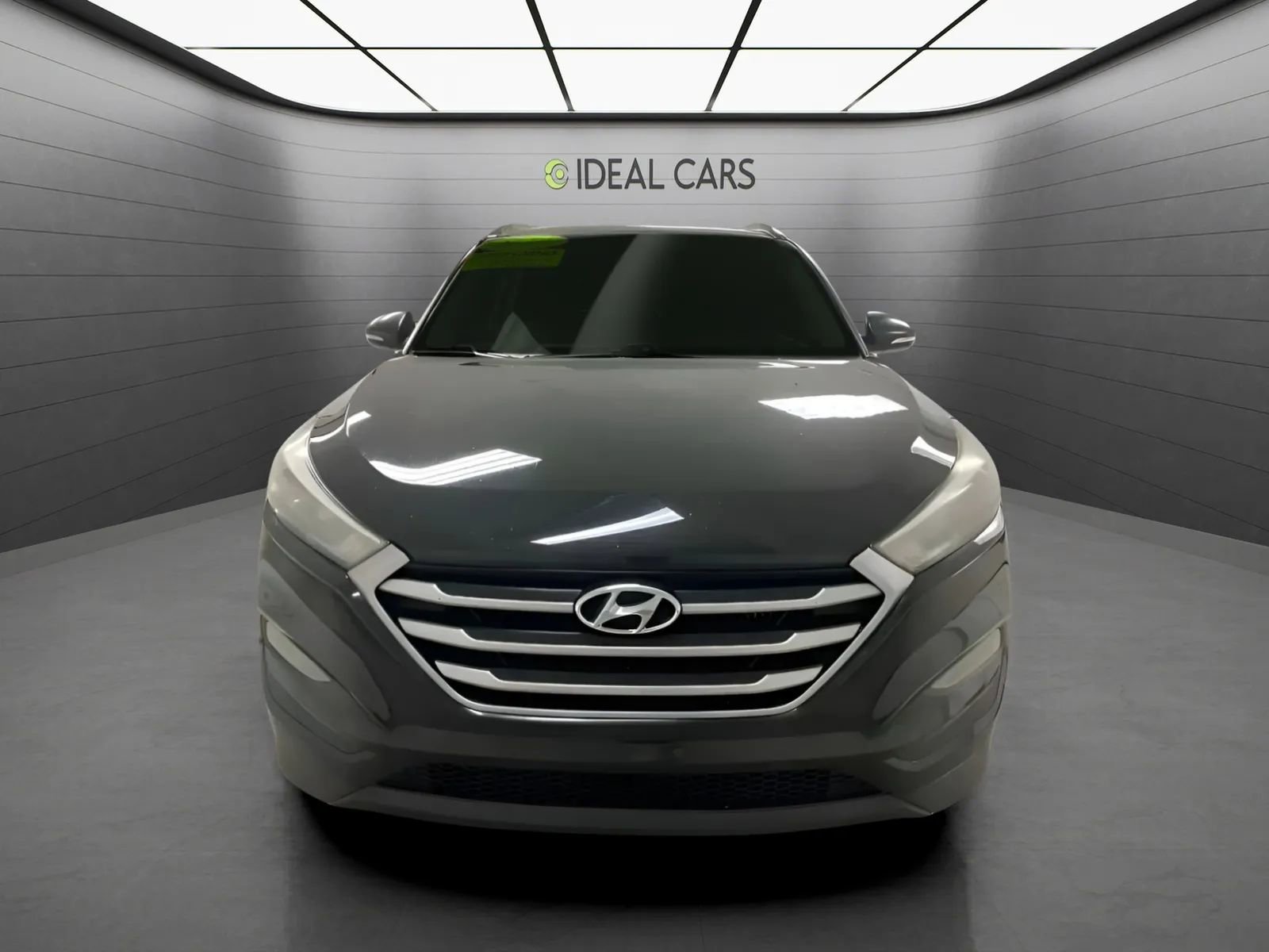 Used 2017 Hyundai Tucson Value FWD image 2