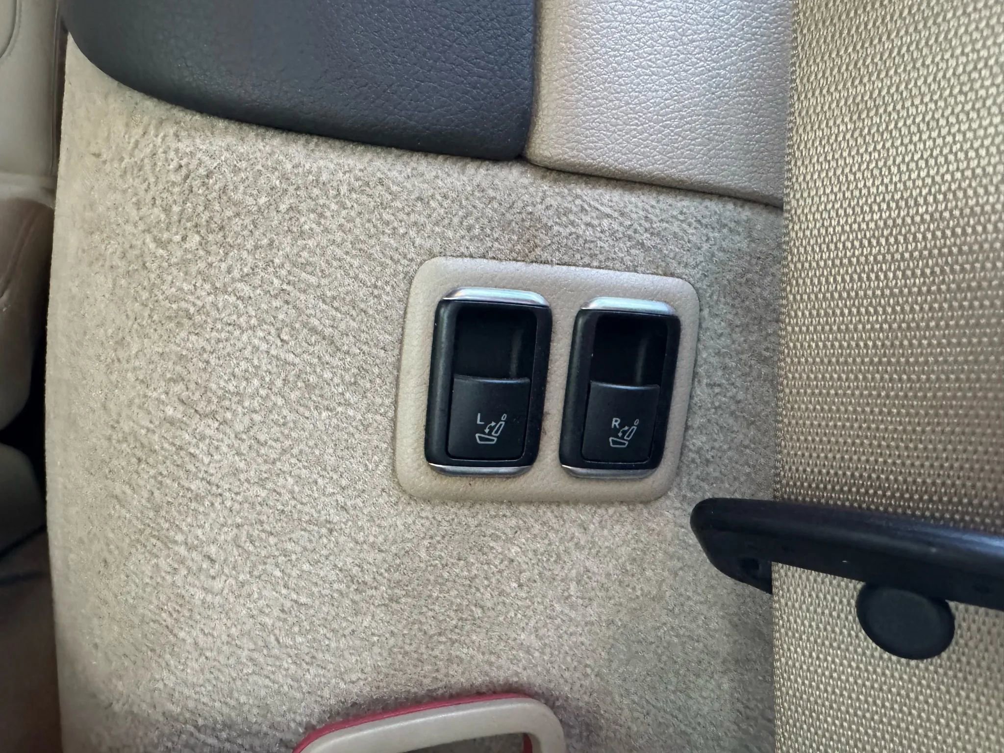 Used 2015 Mercedes-Benz GL 450 4MATIC w/ Appearance Package image 29