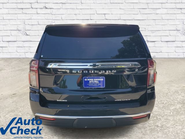 Used 2023 Chevrolet Suburban Premier w/ Premium Package RWD image 3