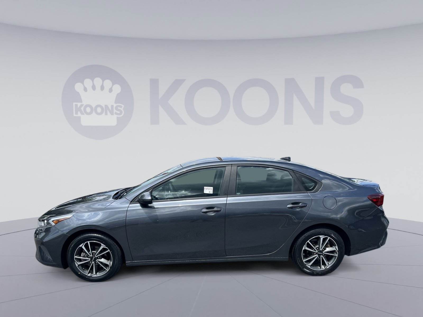 Used 2023 Kia Forte LXS FWD image 2