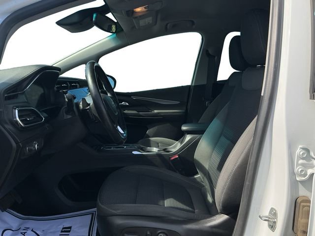 Used 2023 Chevrolet Bolt LT FWD image 3