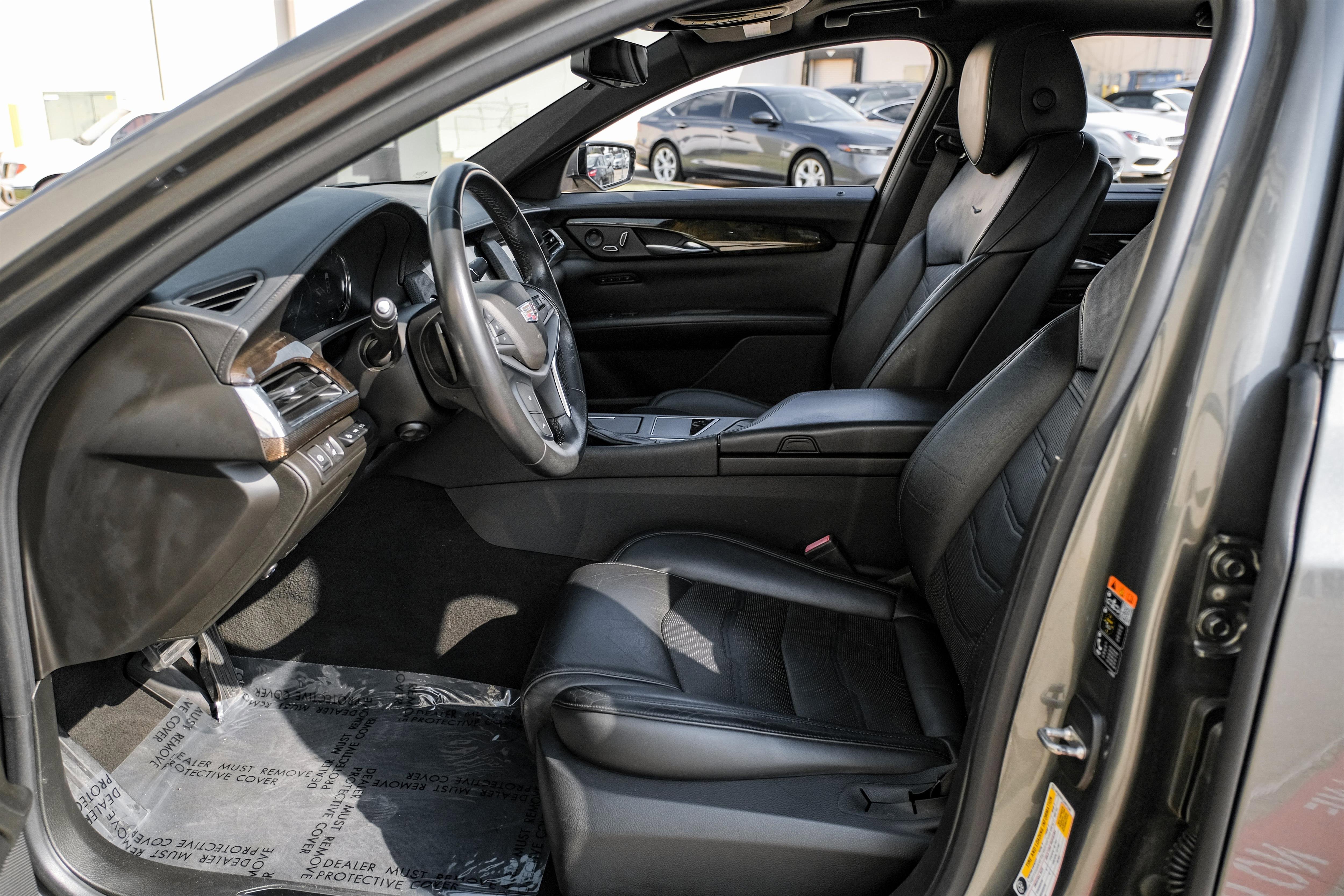 Used 2018 Cadillac CT6 Premium Luxury image 3