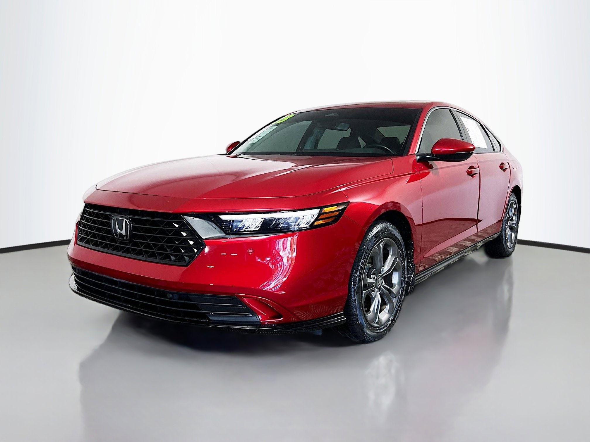 Used 2023 Honda Accord EX-L image 10