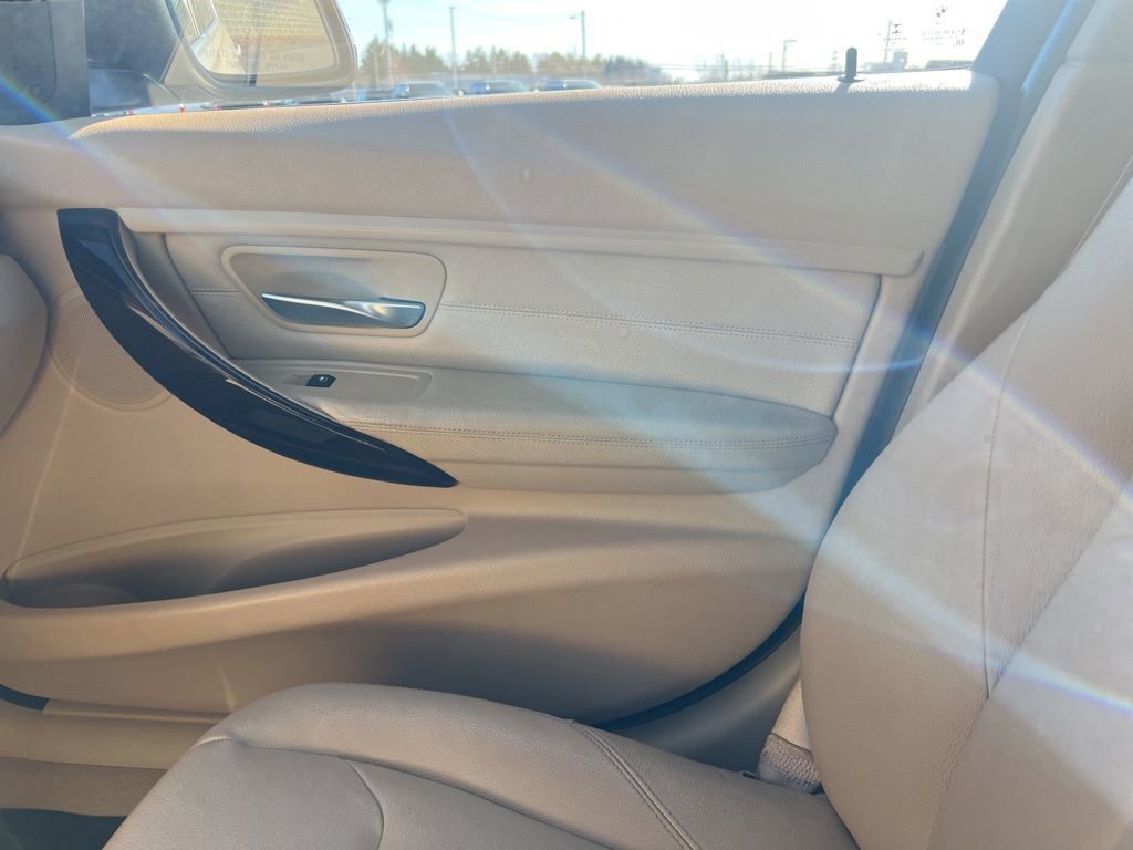 Used 2015 BMW 328i Sedan image 22