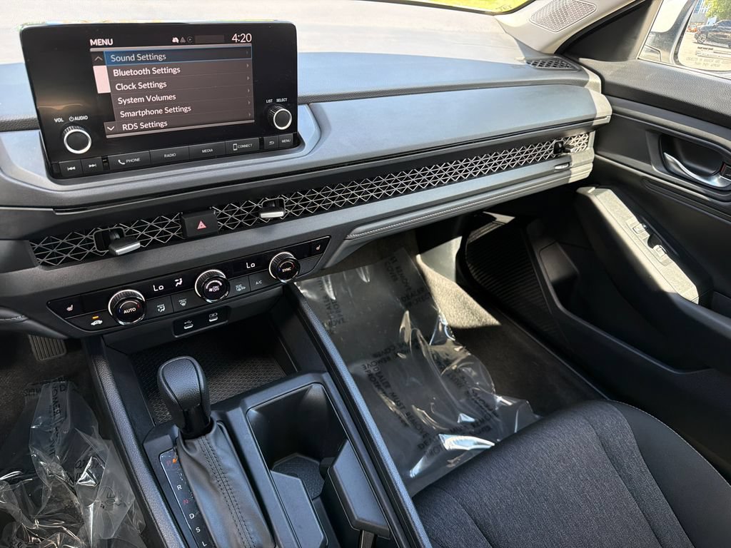 Used 2023 Honda Accord EX image 20