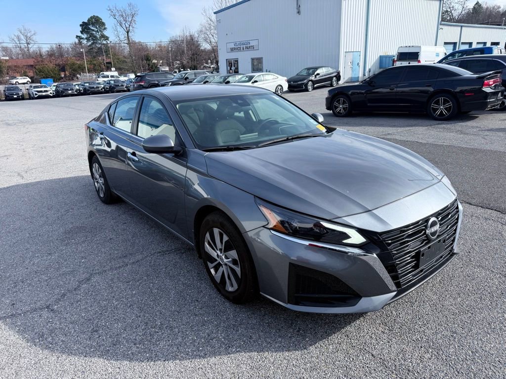 Used 2023 Nissan Altima 2.5 S