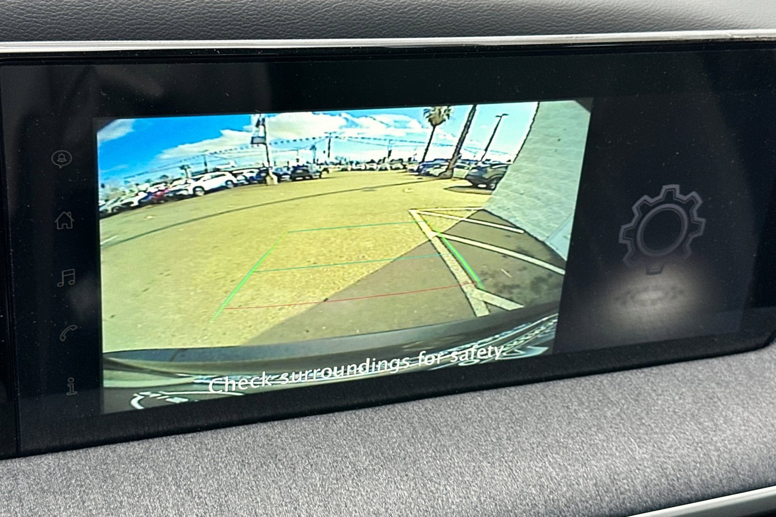 New 2025 Nissan Kicks SV image 16