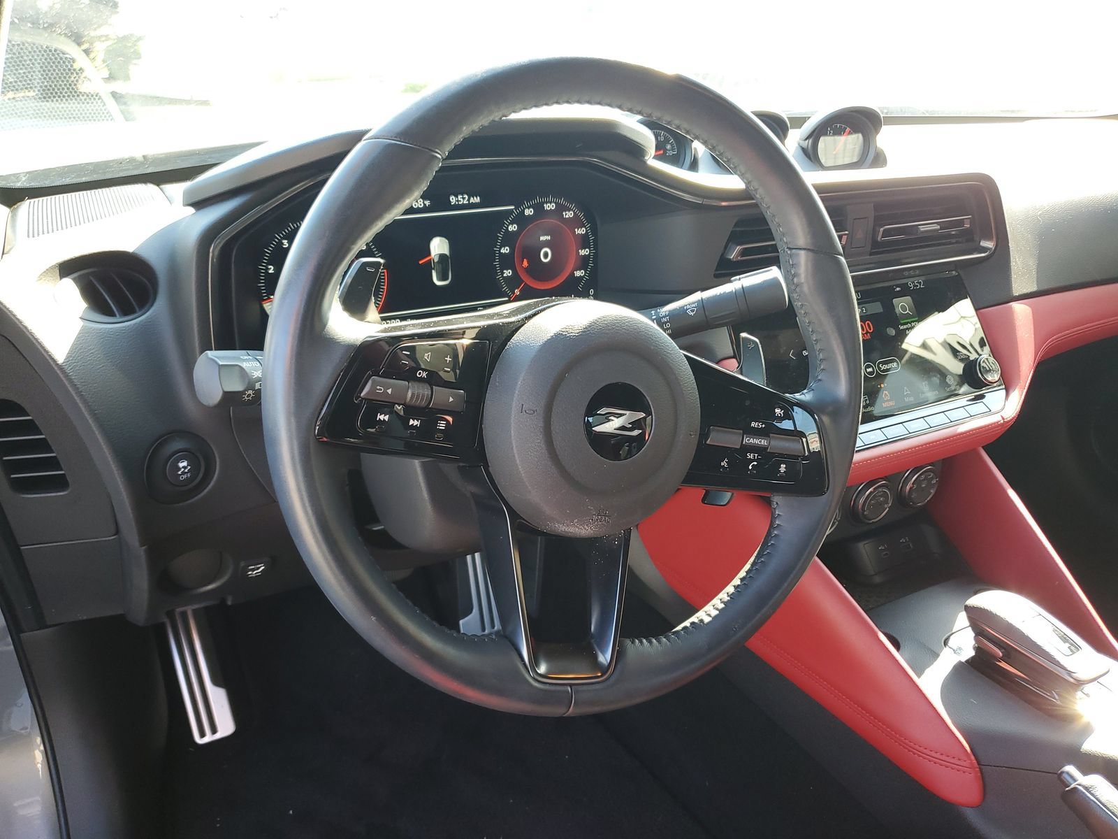 Used 2025 Nissan Z Performance w/ Floor Mat Package RWD image 10