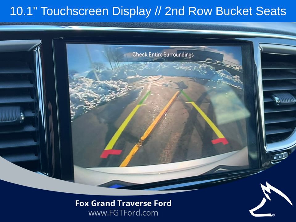 Used 2024 Chrysler Pacifica Touring-L image 21