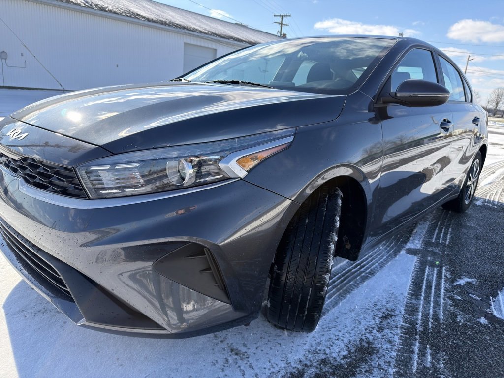Used 2023 Kia Forte LXS w/ LXS Technology Package image 16