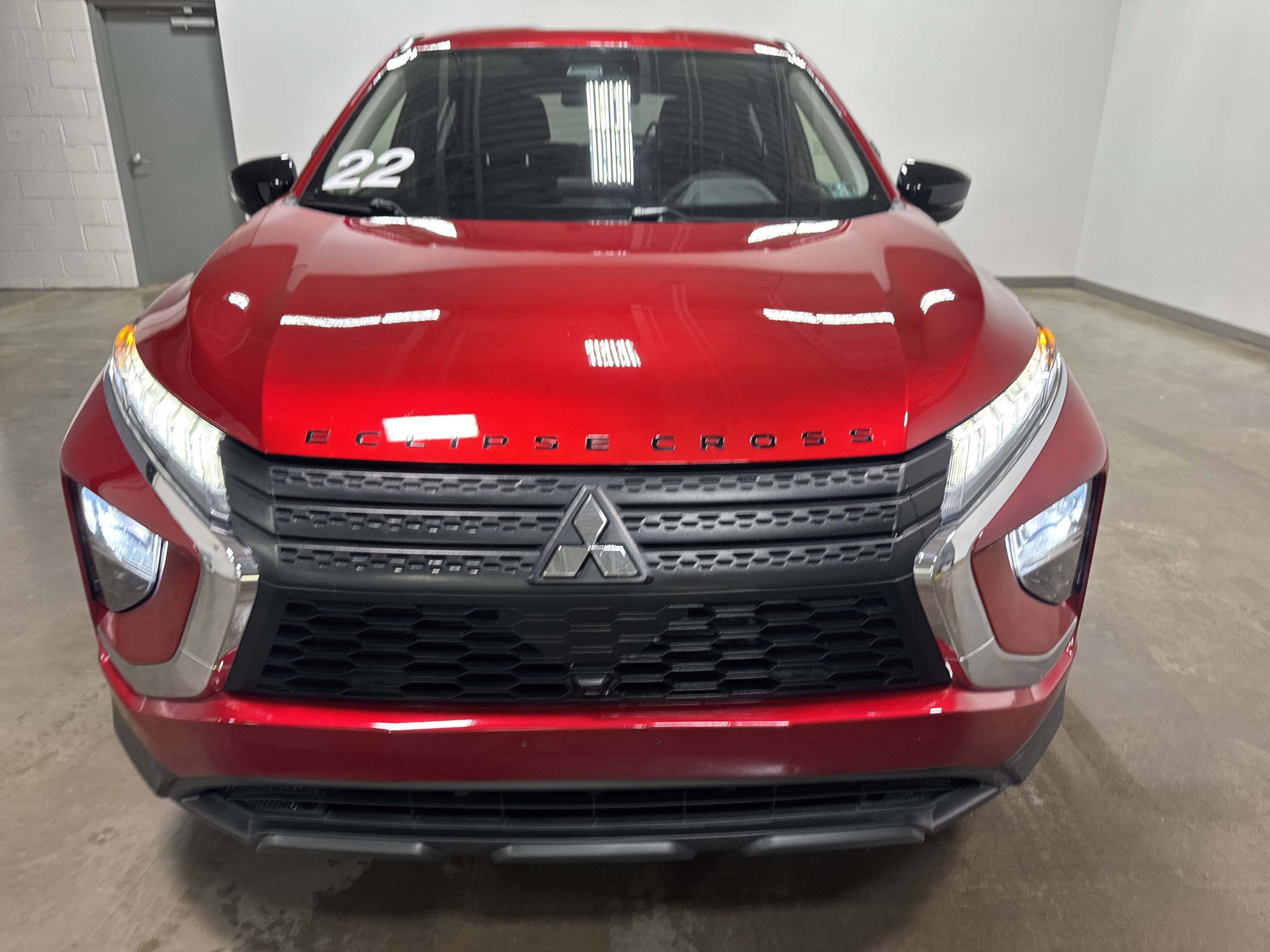 Used 2022 Mitsubishi Eclipse Cross LE AWD/4WD image 8