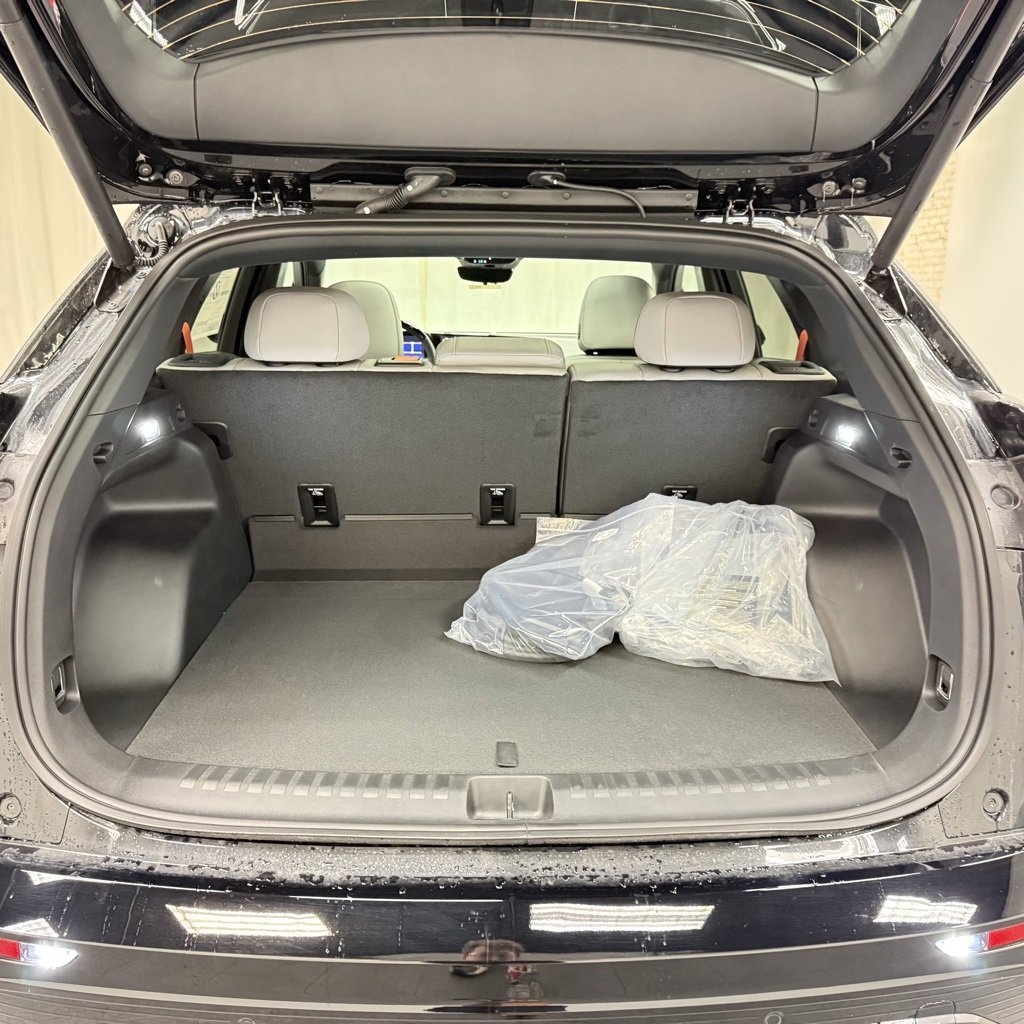 New 2026 Chevrolet Blazer EV SS image 5