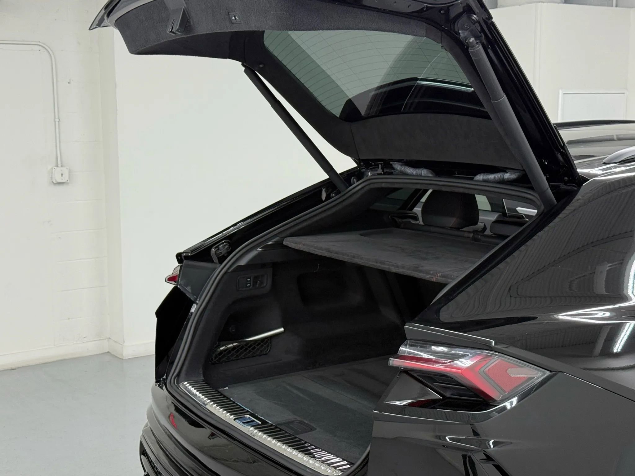Used 2021 Lamborghini Urus image 51