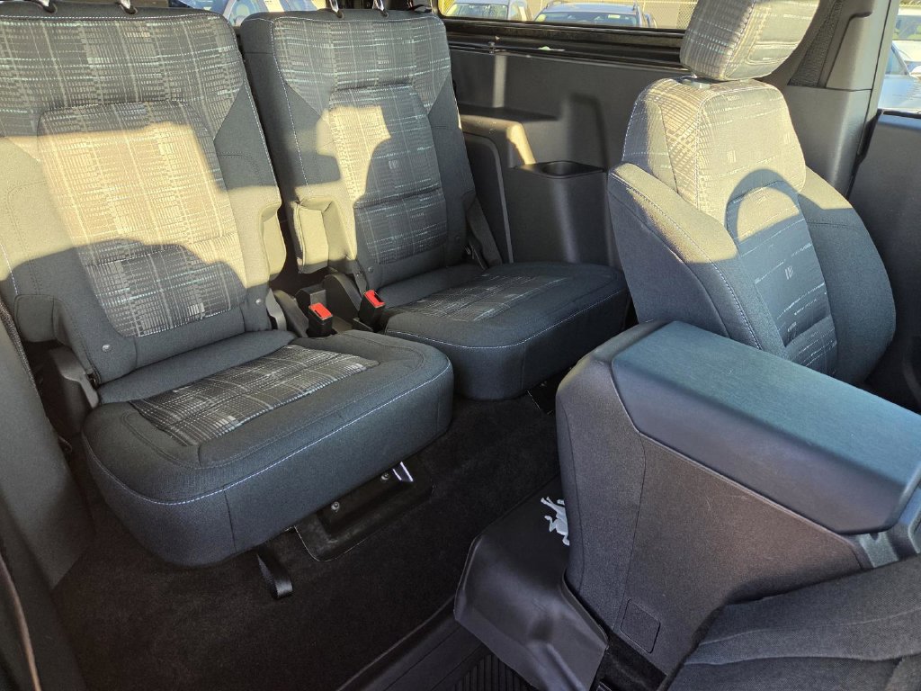 Used 2024 Ford Bronco Heritage Edition AWD/4WD image 7