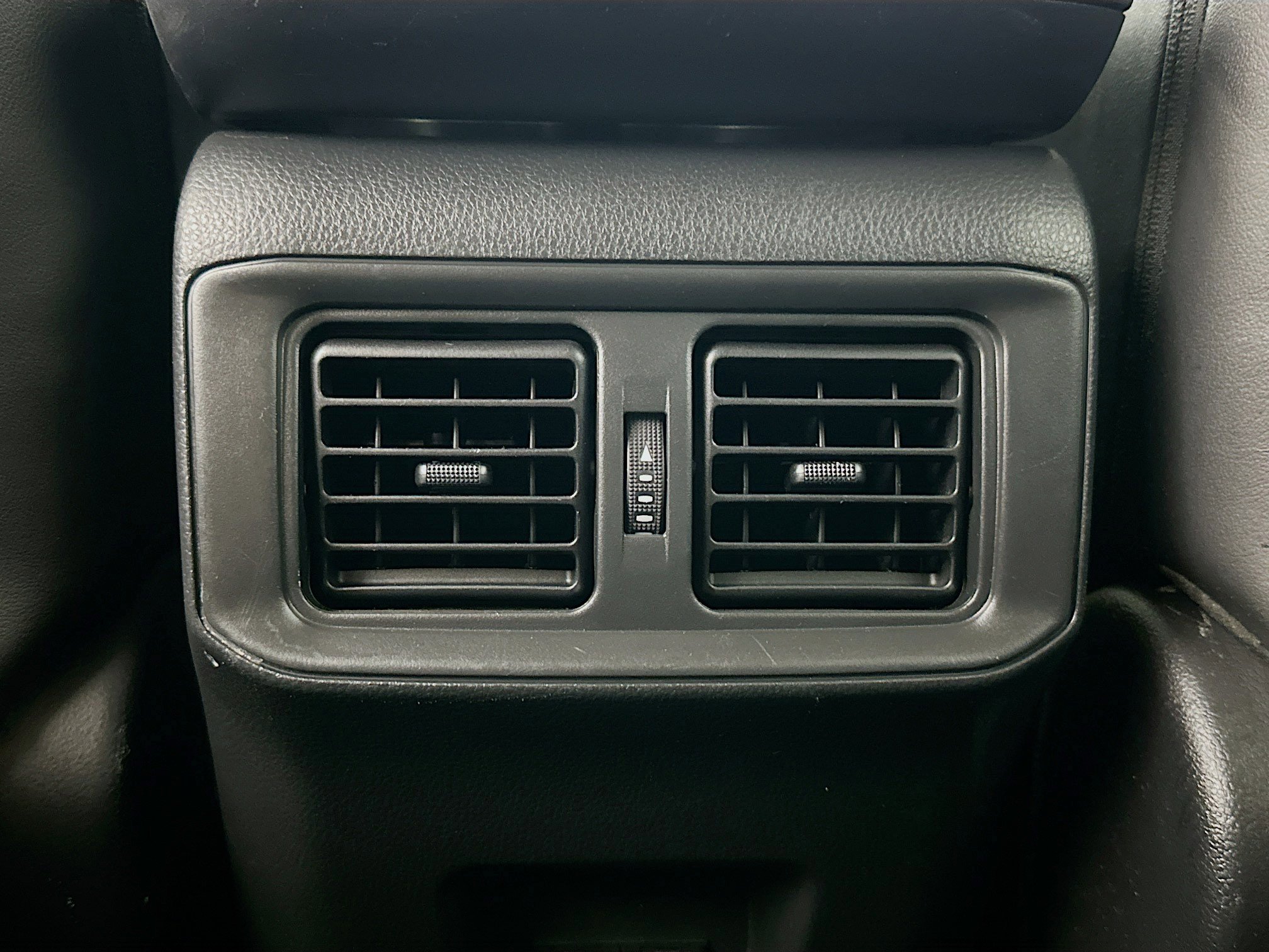 Used 2019 Toyota RAV4 XLE Premium w/ Cold Weather Package image 27