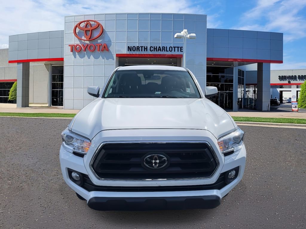 Used 2022 Toyota Tacoma SR5 image 3