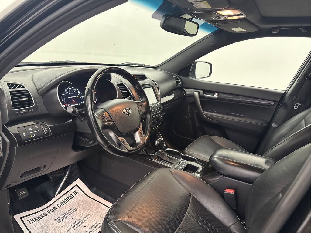 Used 2014 Kia Sorento SX w/ 3rd Row Package AWD/4WD image 24