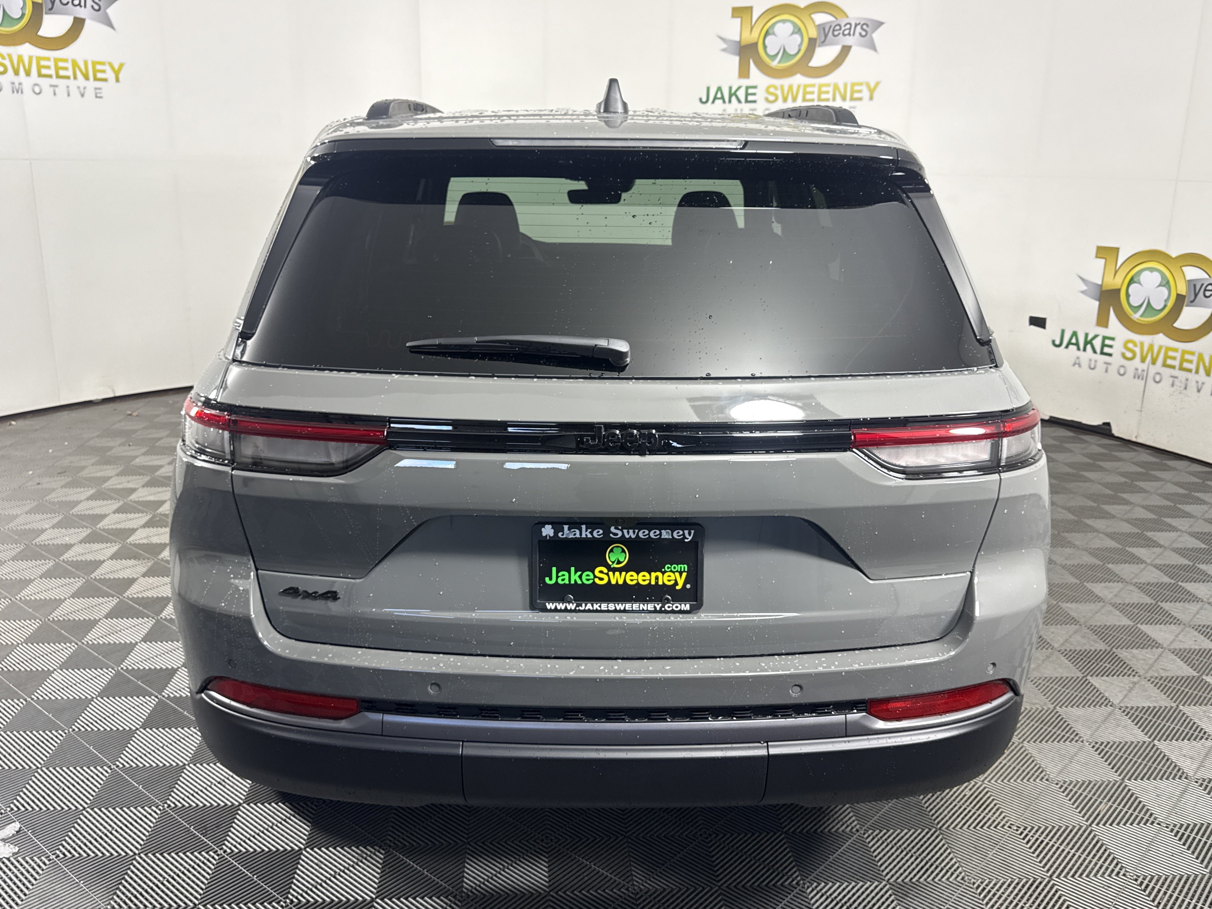 New 2027 Jeep Grand Cherokee 4WD image 7
