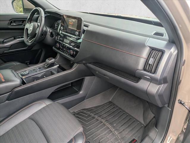 Used 2023 Nissan Pathfinder Rock Creek AWD/4WD image 19