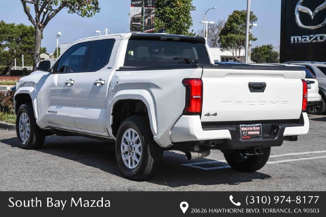 Used 2025 Toyota Tacoma SR5 AWD/4WD image 6