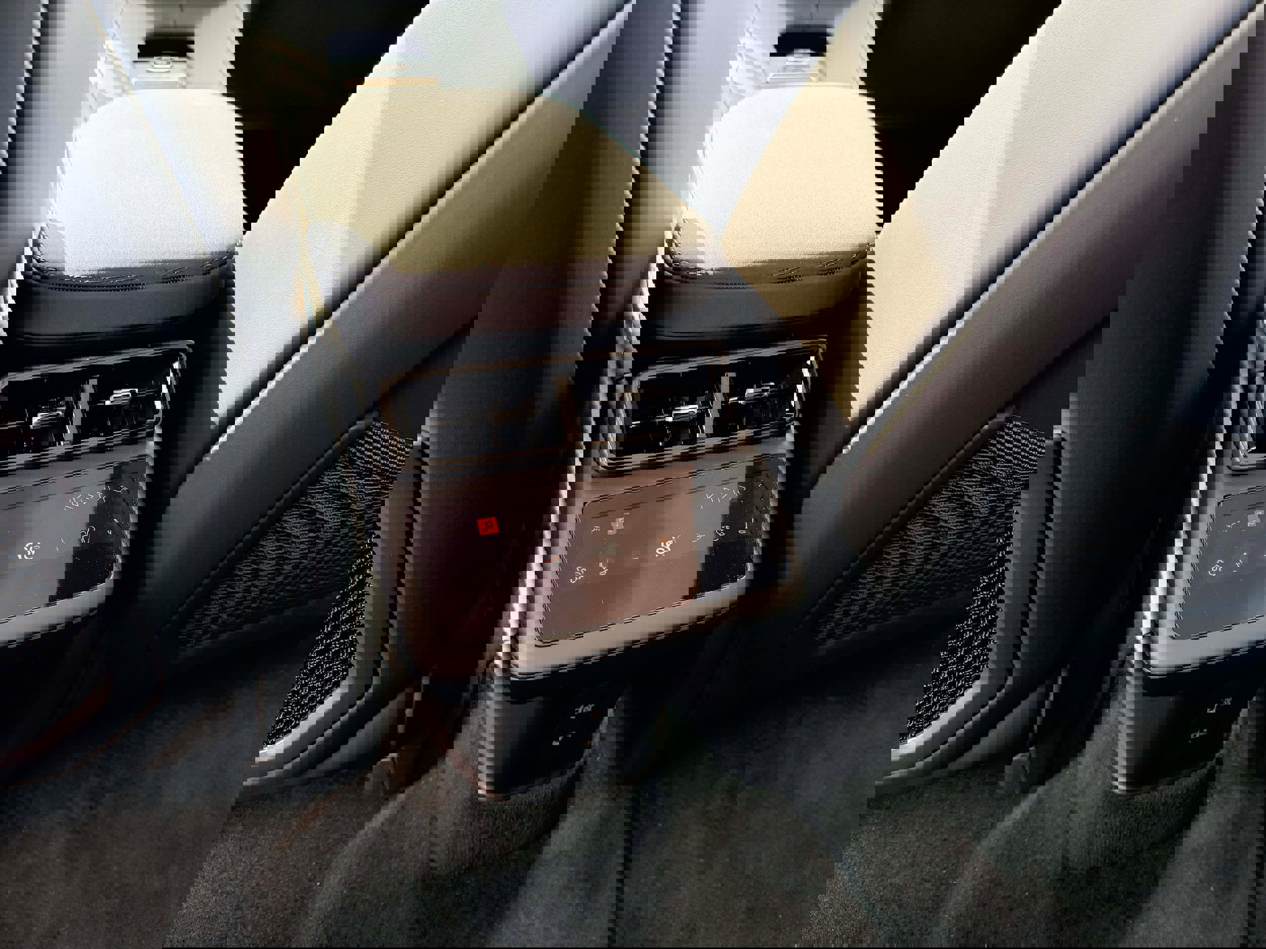 New 2026 Polestar Polestar 4 image 17