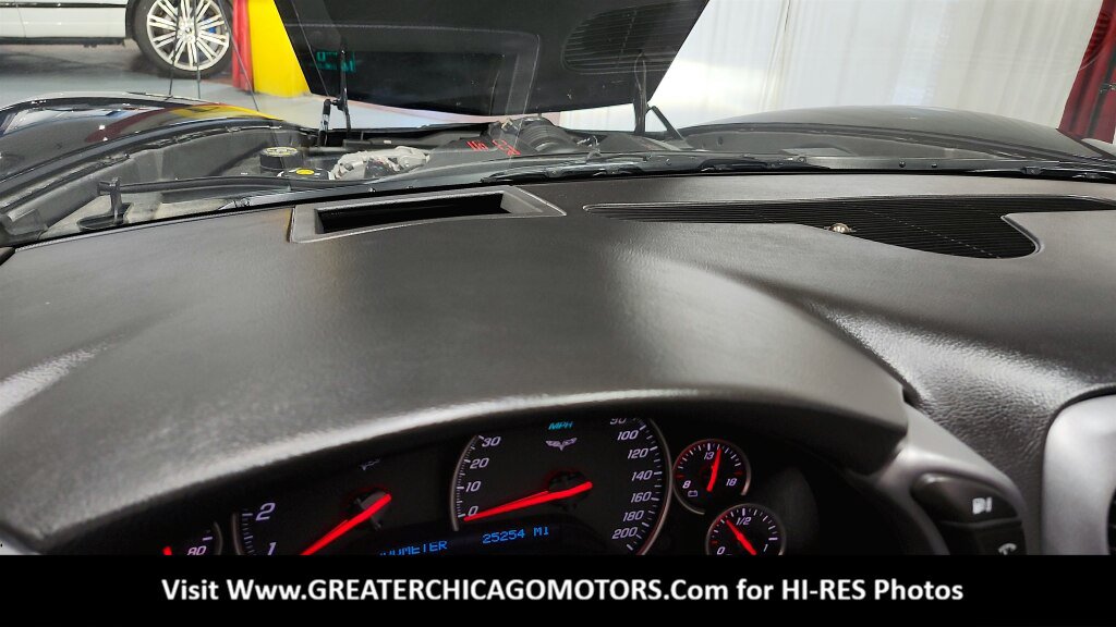 Used 2006 Chevrolet Corvette Convertible w/ Preferred Equipment Group RWD image 40