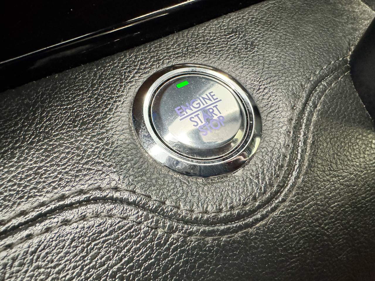 Used 2023 Lincoln Navigator L Reserve AWD/4WD image 40