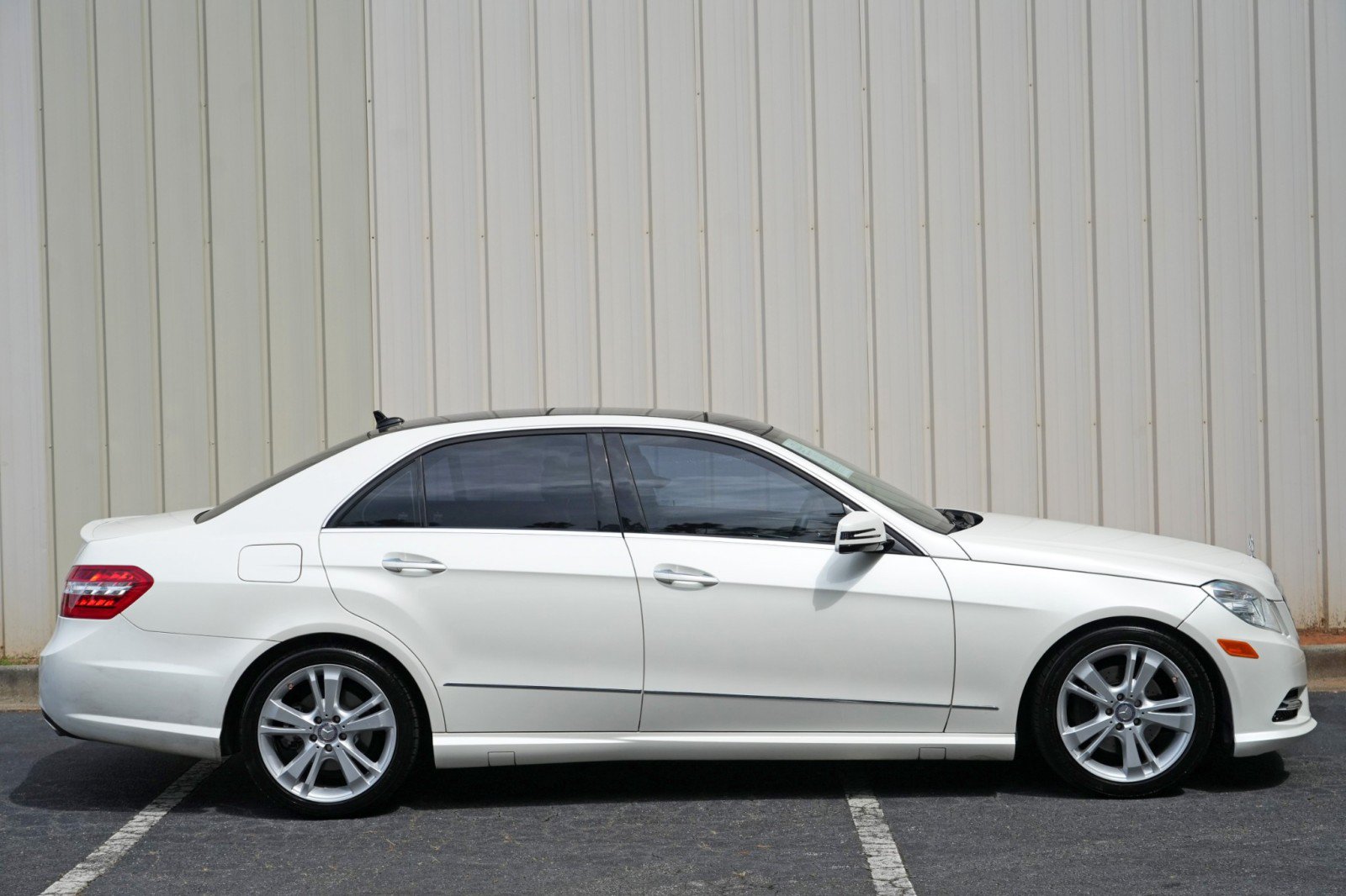Used 2013 Mercedes-Benz E 350 Sedan image 50