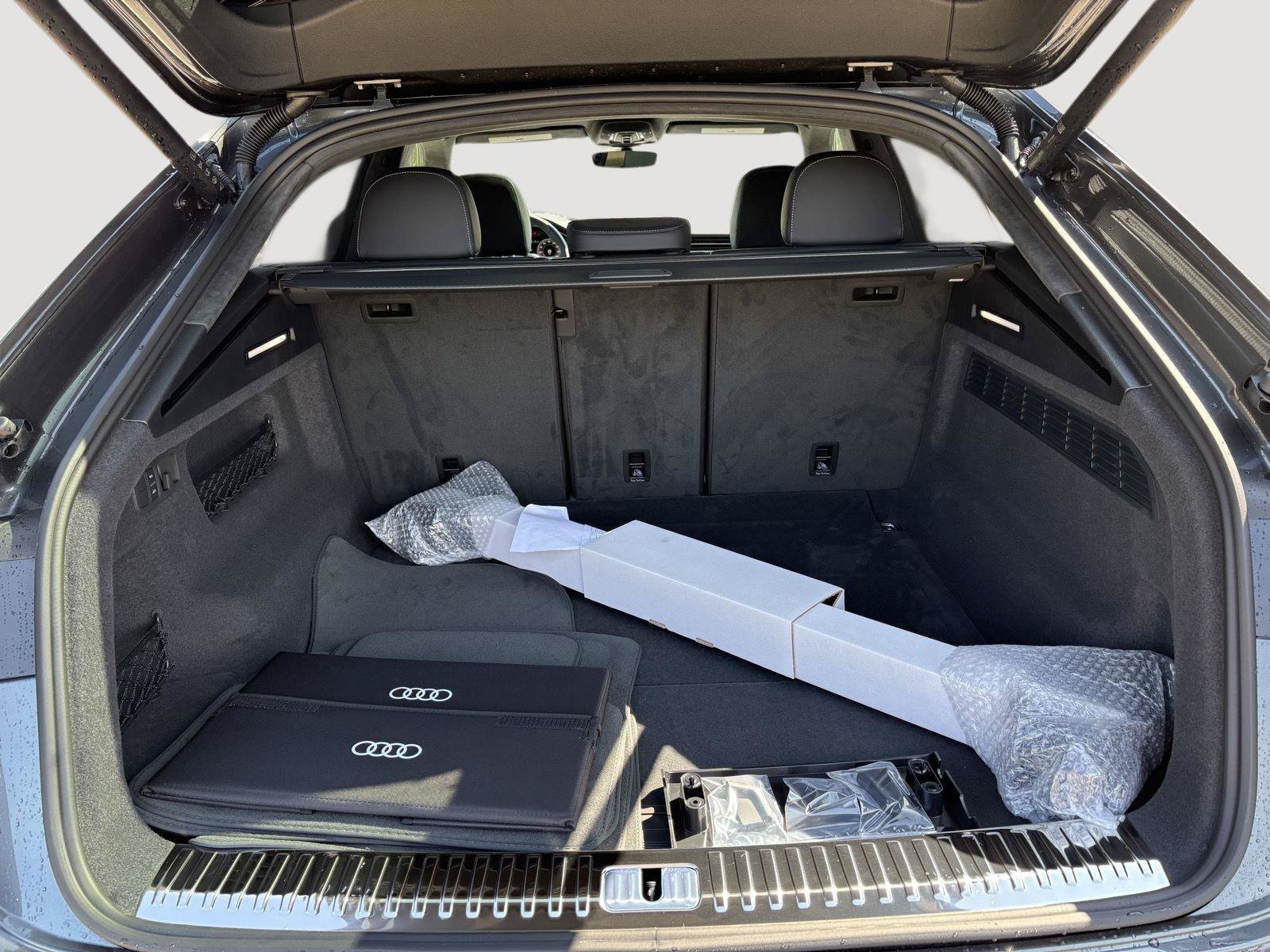 New 2026 Audi Q8 Prestige AWD/4WD image 24