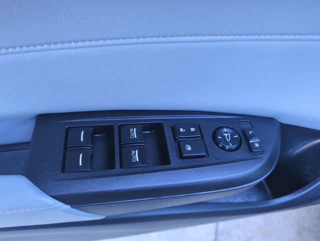 Used 2016 Acura ILX FWD image 13