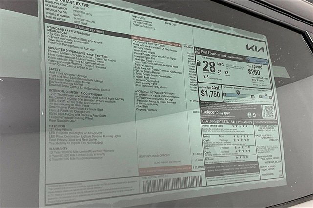 New 2026 Kia Sportage EX image 14