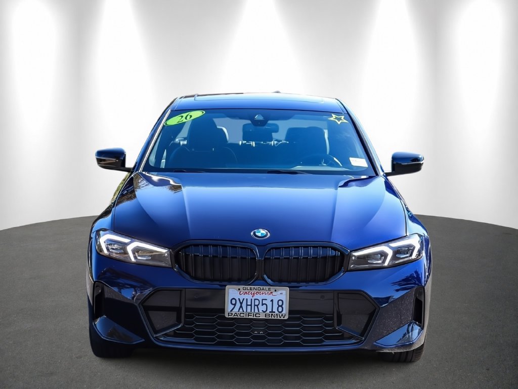 Used 2026 BMW 330i Sedan w/ M Sport Package RWD image 2
