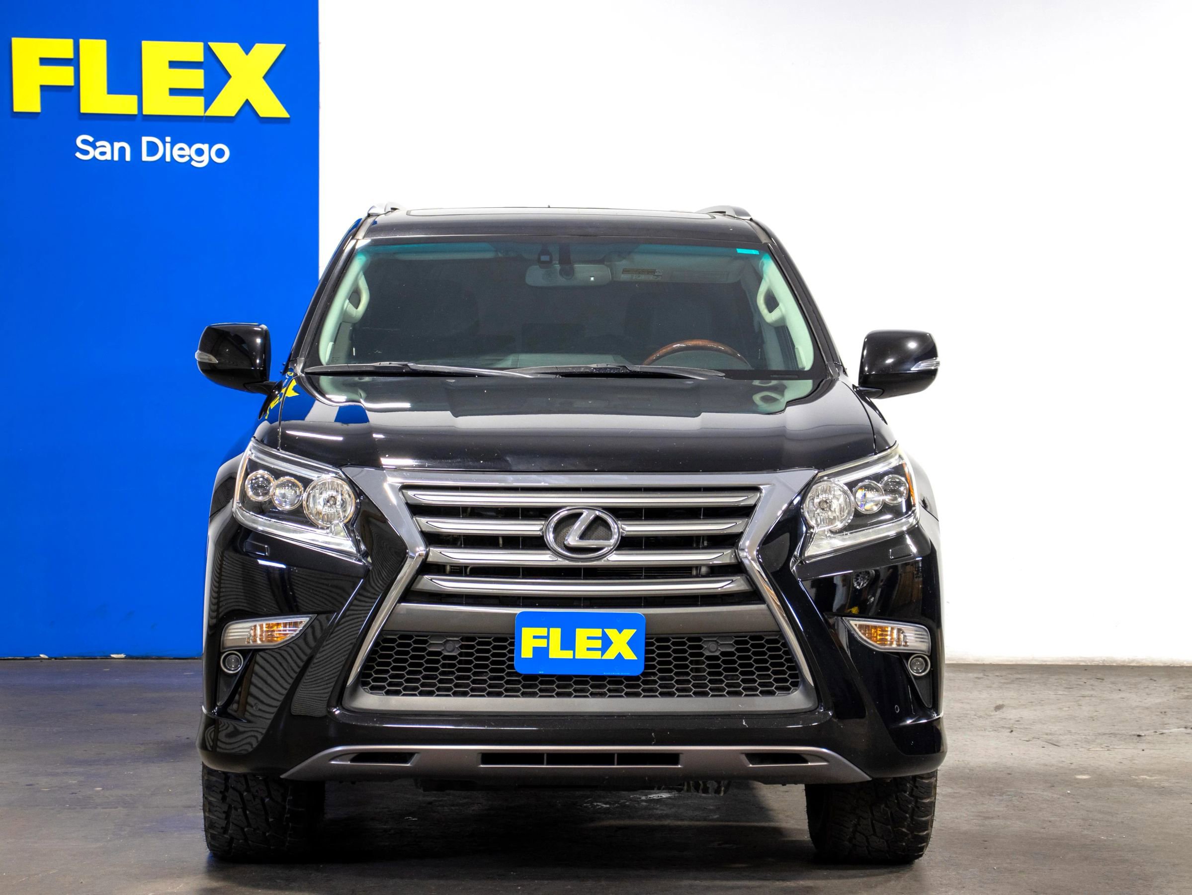 Used 2016 Lexus GX 460 w/ Premium Package image 8