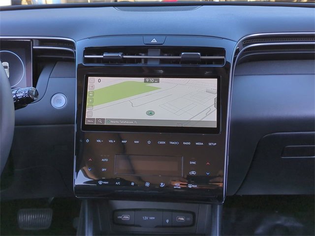 Certified 2022 Hyundai Tucson Limited image 18