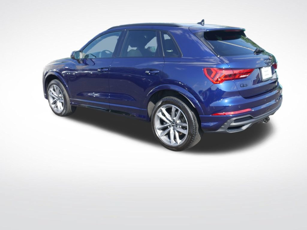 Certified 2023 Audi Q3 2.0T Premium Plus w/ Premium Plus Package AWD/4WD image 3