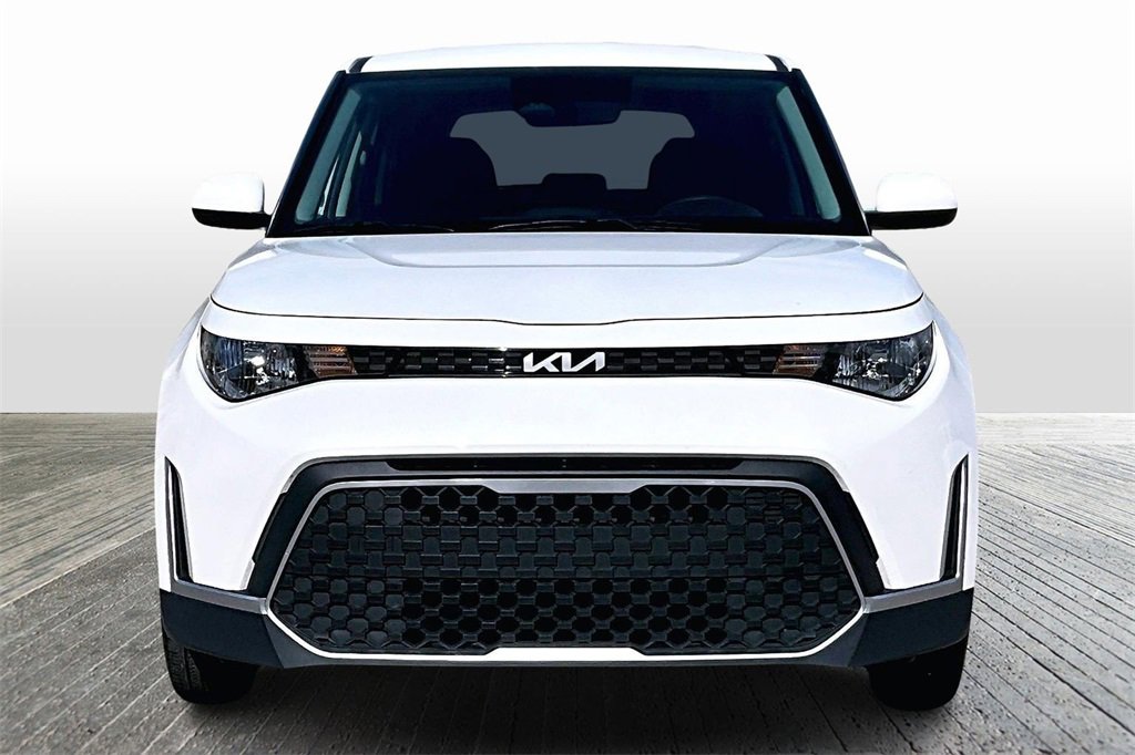 Certified 2024 Kia Soul LX w/ Option Group 015 image 3