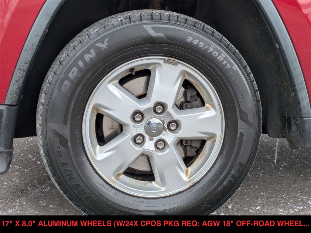 Used 2012 Jeep Grand Cherokee Laredo w/ Laredo E Group image 14