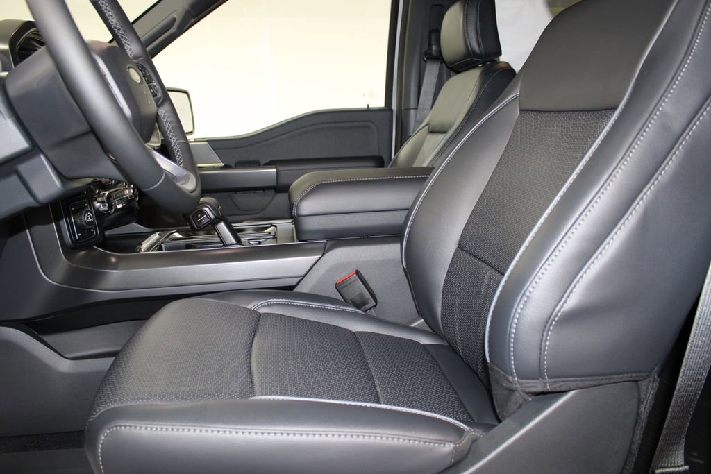 New 2026 Ford F150 Lariat w/ Equipment Group 501A Mid image 23