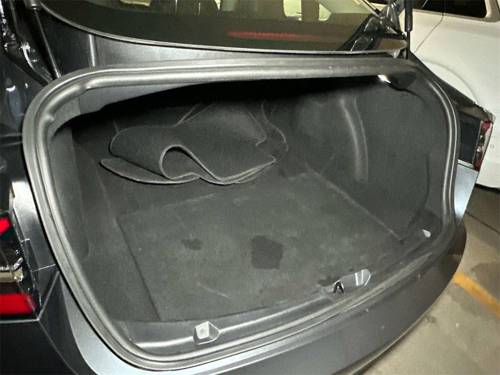 Used 2018 Tesla Model 3 Long Range image 6