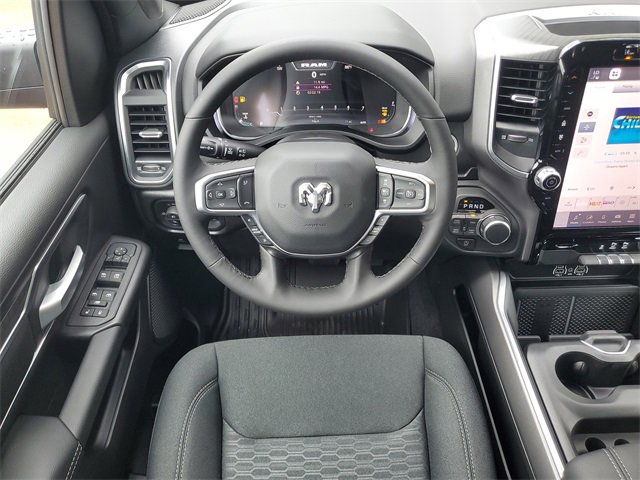 New 2026 RAM 1500 4x4 Crew Cab image 15